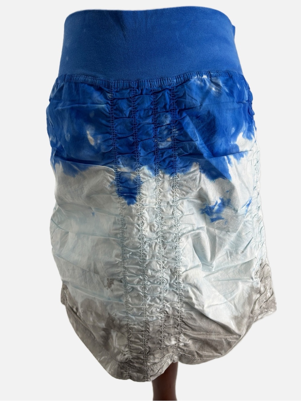 XCVI Wearables Trace tie-dye ruched skirt blue gray pull-on Size Medium